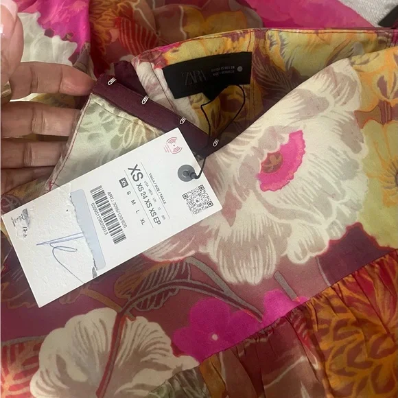 Zara Vibrant Floral Maxi Skirt in Pink and Orange - Picture 3 of 4